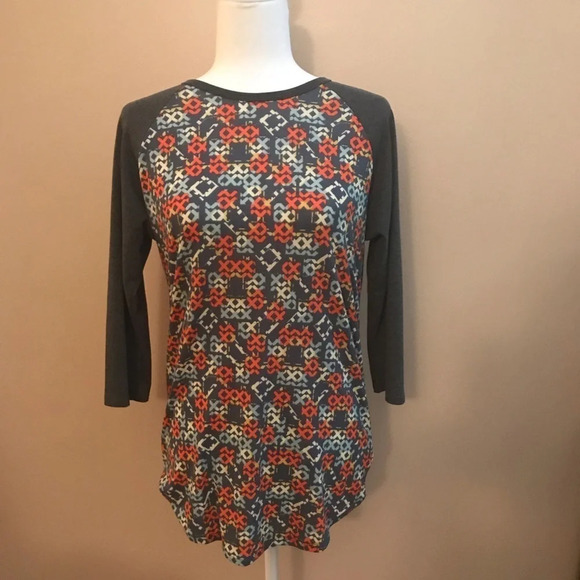 LuLaRoe Tops - 3/$15 LuLaRoe tunic 3/4 sleeve length